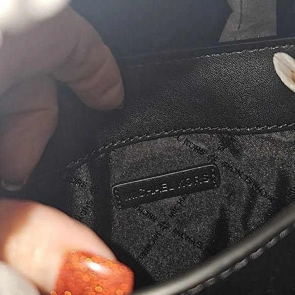 Michael Kors crossbody bag, black, NWT - Picture 6 of 6